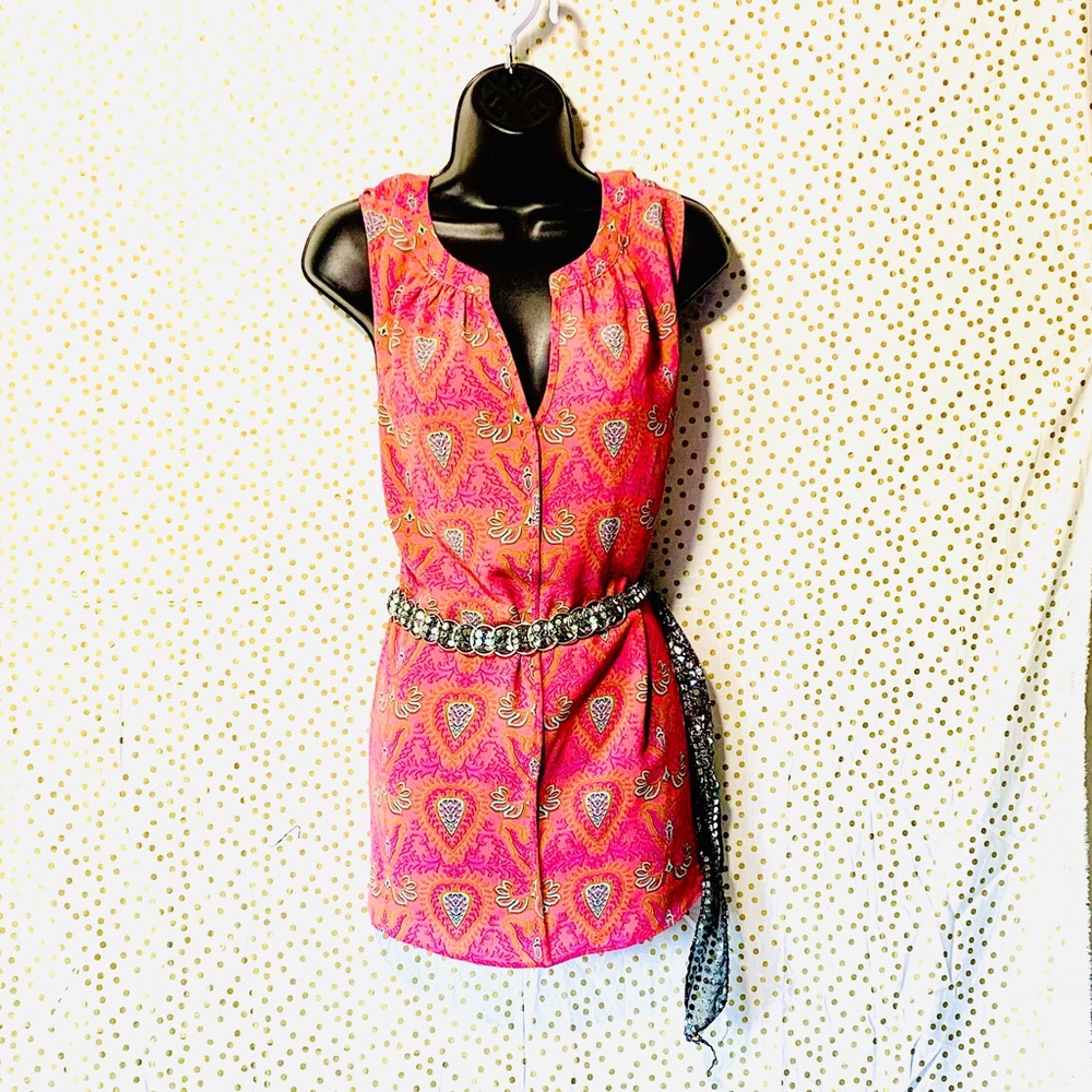 Rose & Olive sleeveless top
